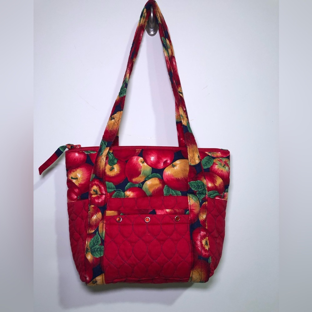 CHELSEA CREATIONS SHOULDER BAG, 2 STRAP, Bright Red Apple Quilted Pattern